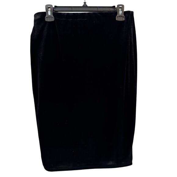 HALOGEN NWT $79 Velvet Pull On Pencil Skirt Size M or L - Picture 4 of 7